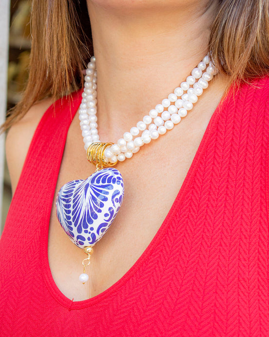 COLLAR PERLA CORAZÓN GRANDE