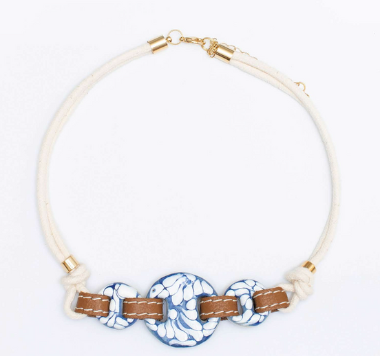 COLLAR CORDON BEIGE, NUDO PIEL Y CIRCULOS DE TALAVERA HORIZONTAL