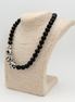 COLLAR ONIX FACETADO ESFERA LATERAL