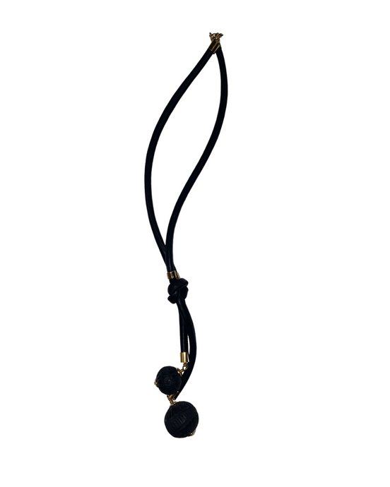 KNOT NECKLACE
