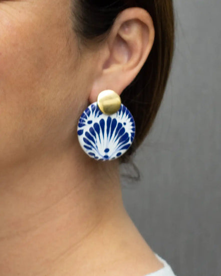 CIRCLE EARRING