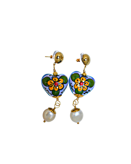 ARETE CORAZON PERLA COLOR