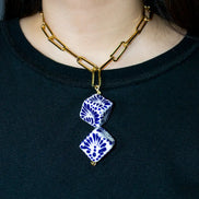 COLLAR CADENA CON 2 CUBOS GRANDES