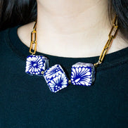 COLLAR 3 CUBOS Y CADENA