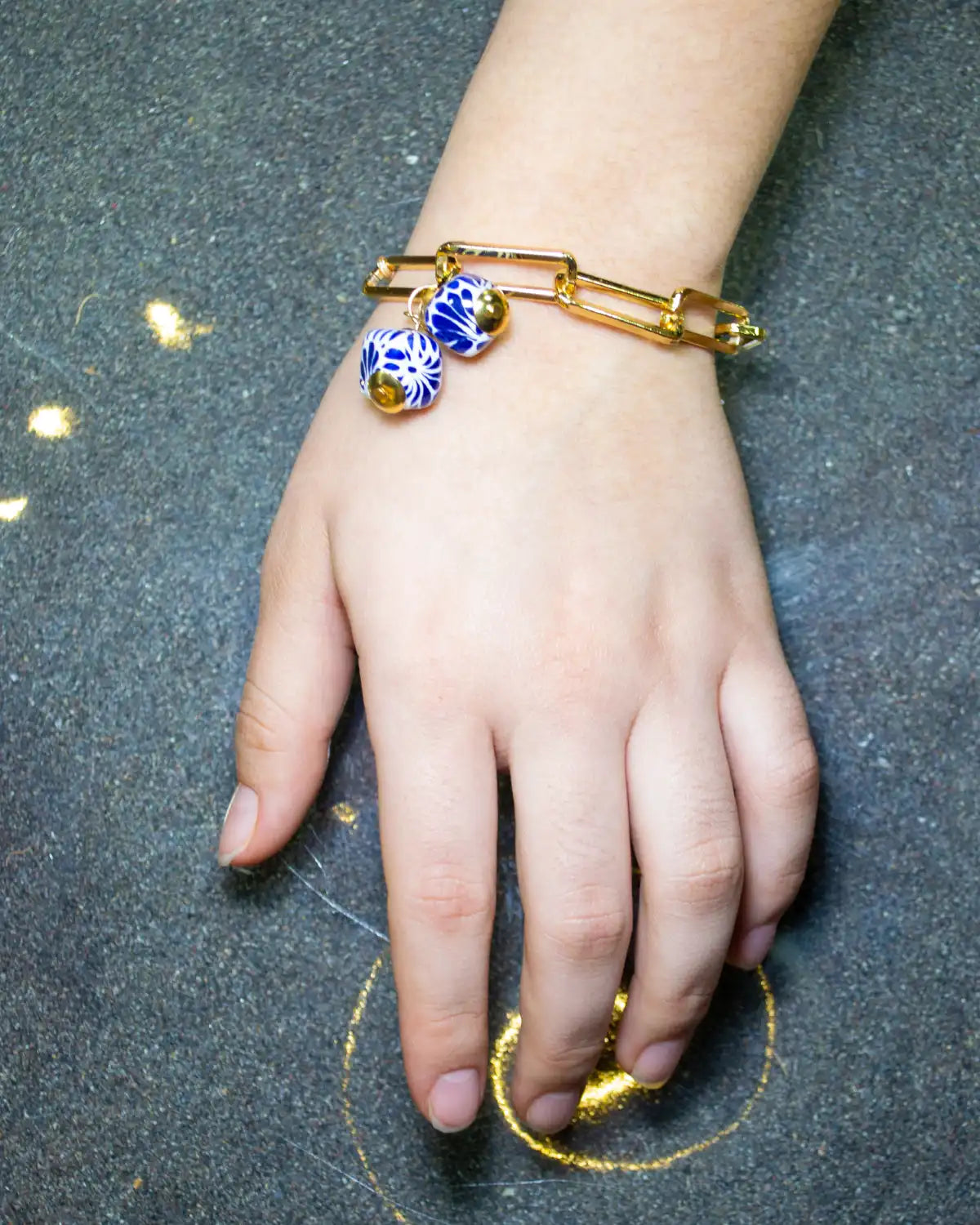 PULSERA ESLABONES Y 2 CUBOS