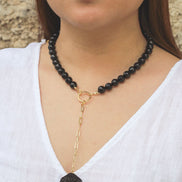 COLLAR ONIX ARGOLLA Y CADENA CUBO BARRO NEGRO