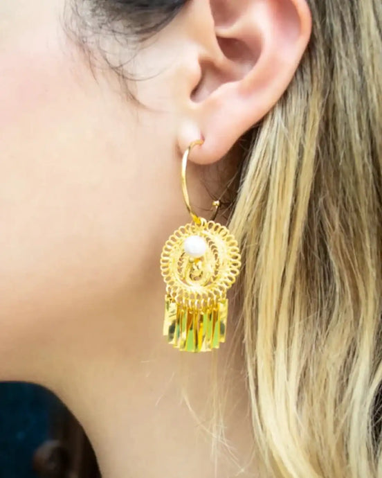 PEARL HOOP EARRING