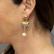ARETE CORAZON PERLA COLOR