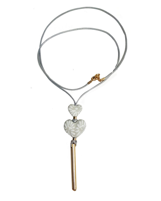 COLLAR CORAZONES Y BARRA