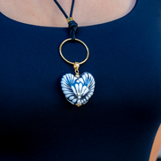 LONG NECKLACE HEART HOOP