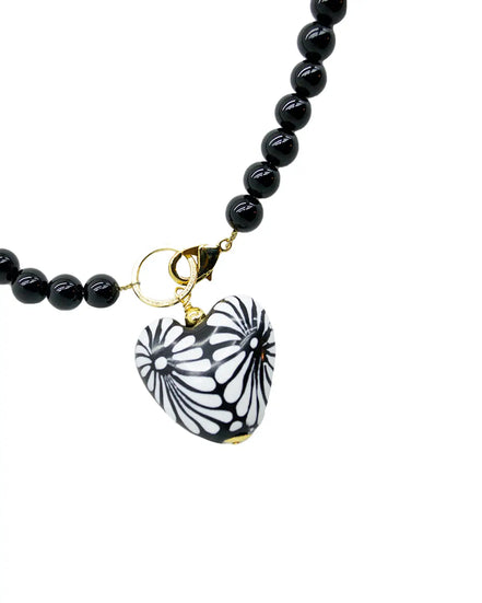 LARGE HEART AND ONYX NECKLACE
