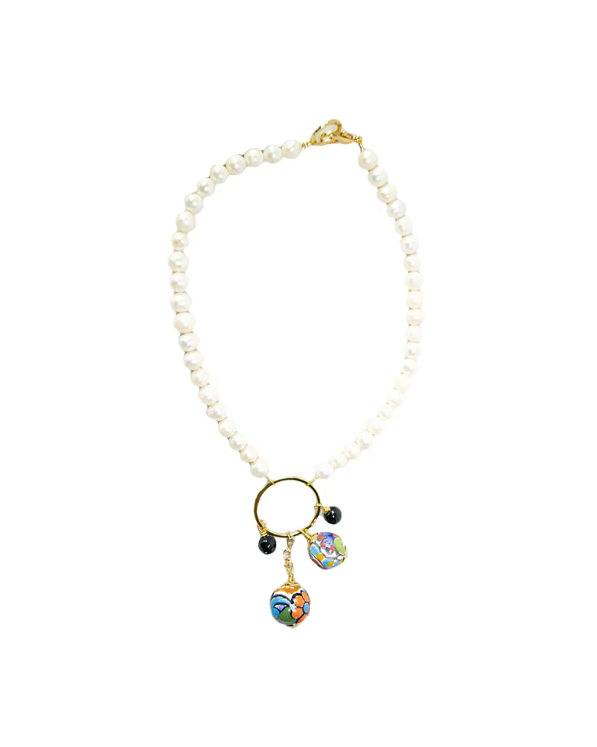 COLLAR DE PERLAS CON DIJE DE TALAVERA COLOR