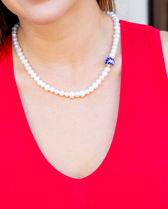 COLLAR PERLA ESFERA LATERAL