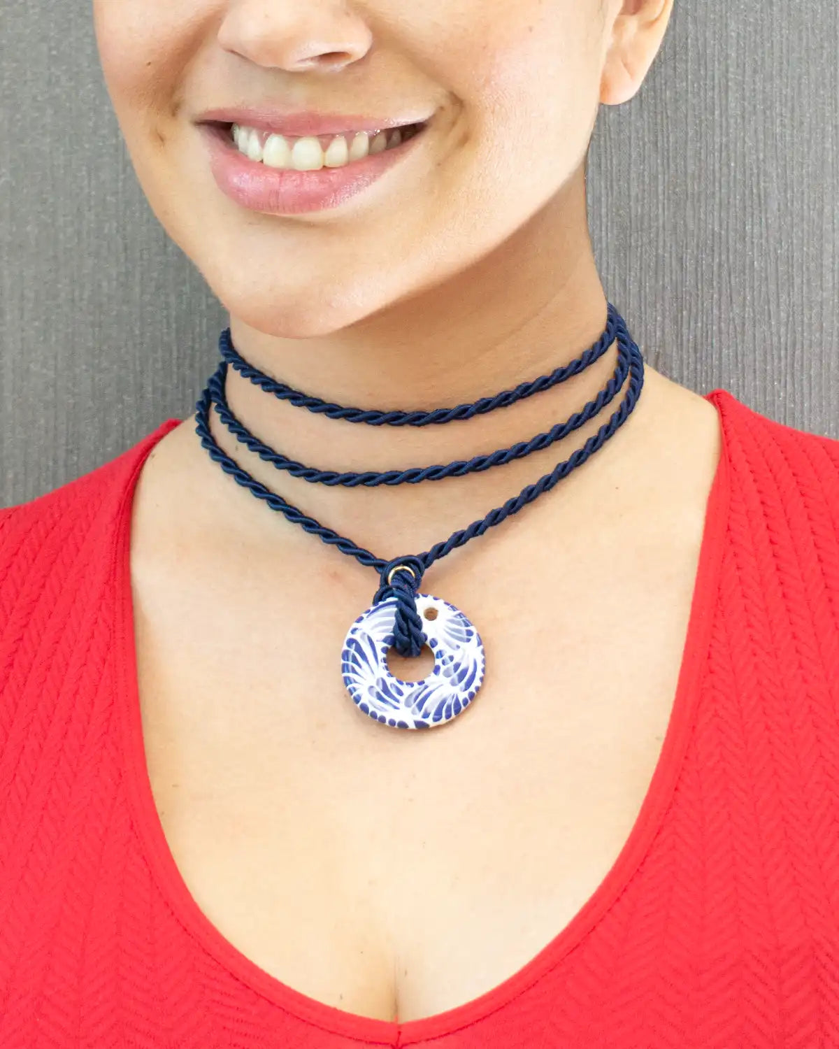 BOWTIE COLLAR RING