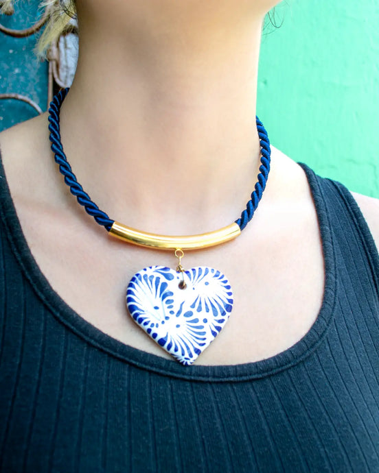 CORD PENDANT HEART
