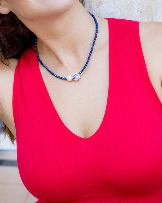 COLLAR LAPIS PERLA LATERAL