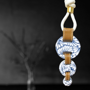 COLLAR CORDON BEIGE, NUDO PIEL Y 3 CIRCULOS TALAVERA VERTICAL