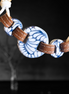 COLLAR CORDON BEIGE, NUDO PIEL Y CIRCULOS DE TALAVERA HORIZONTAL