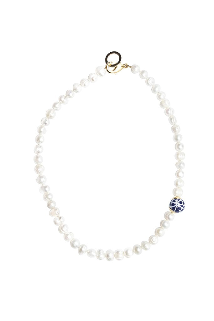 COLLAR PERLA ESFERA LATERAL